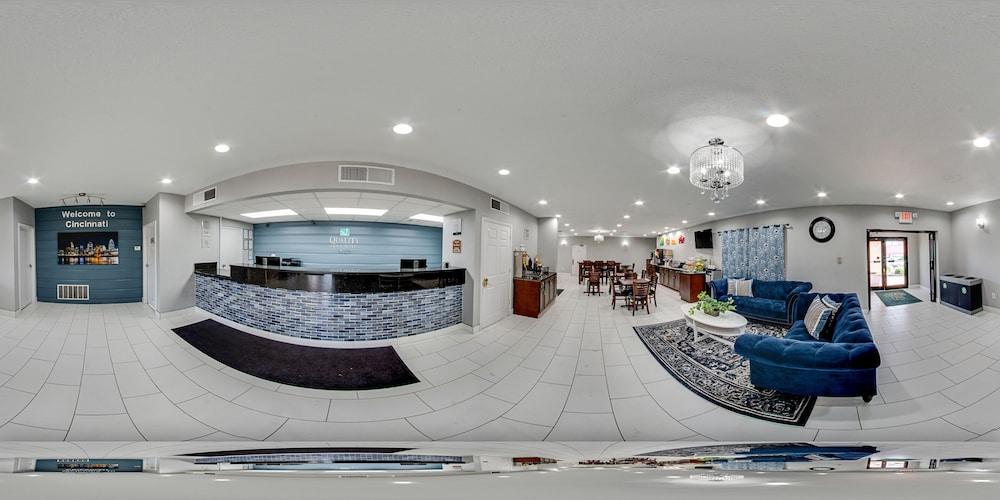 Quality Inn & Suites Cincinnati Buitenkant foto